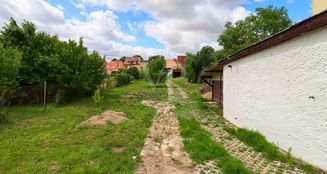 von_poll_real_estate_property_25311039_image_1
