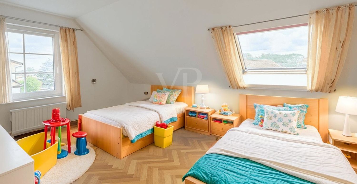 Schlafzimmer DG als Kinderzimmer digital saniert