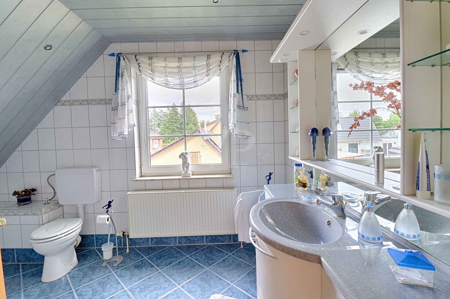Badezimmer DG (2)