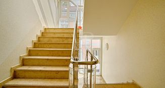 von_poll_real_estate_property_25311055_image_13