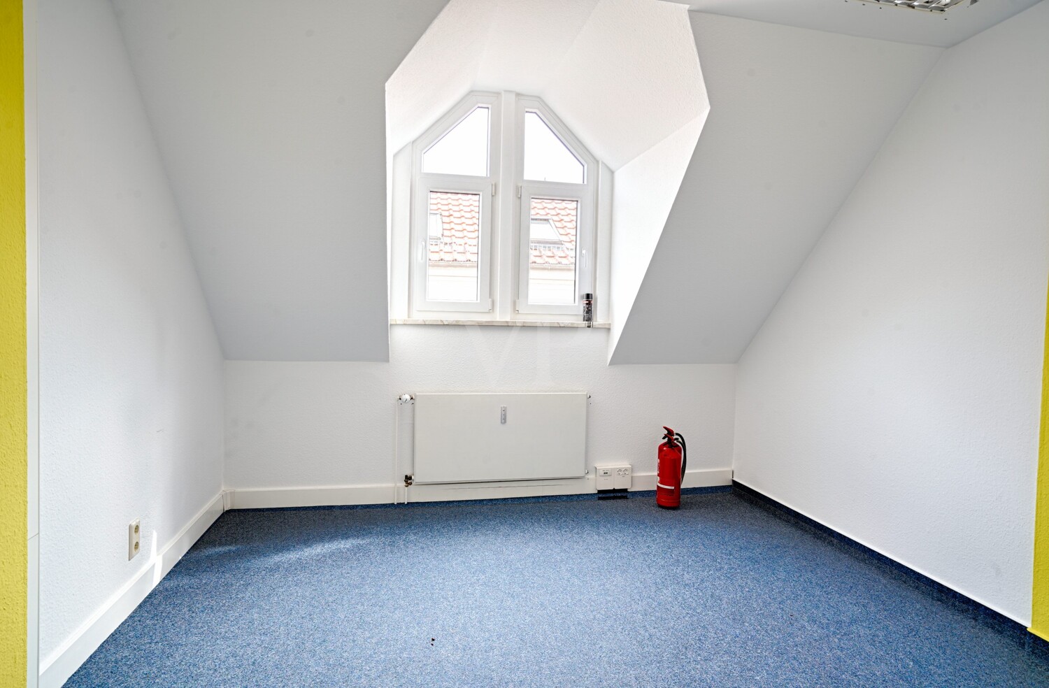 Büro 2