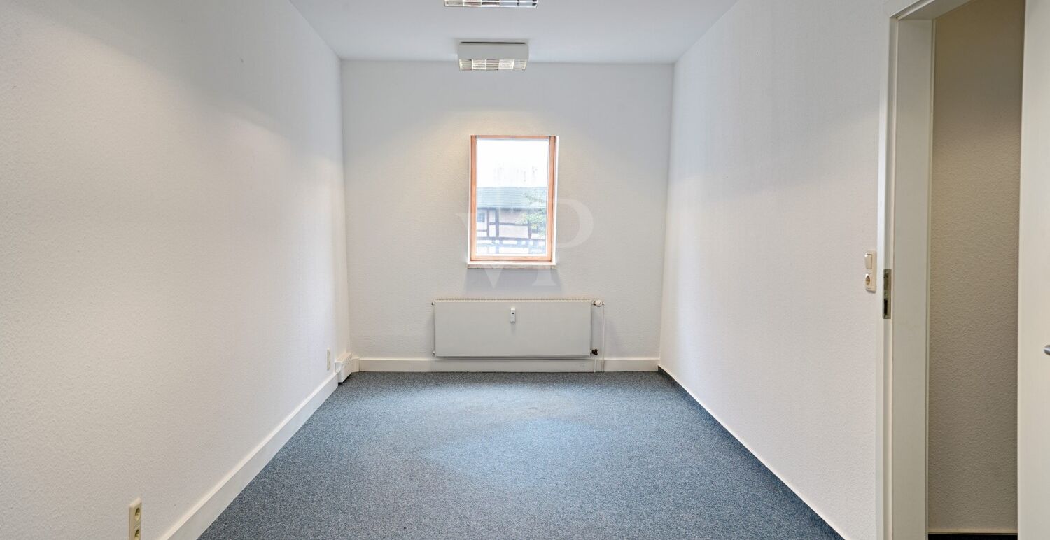 Büro 4