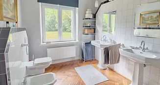 von_poll_real_estate_property_25311062_image_22