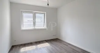 von_poll_real_estate_property_25311047_image_11