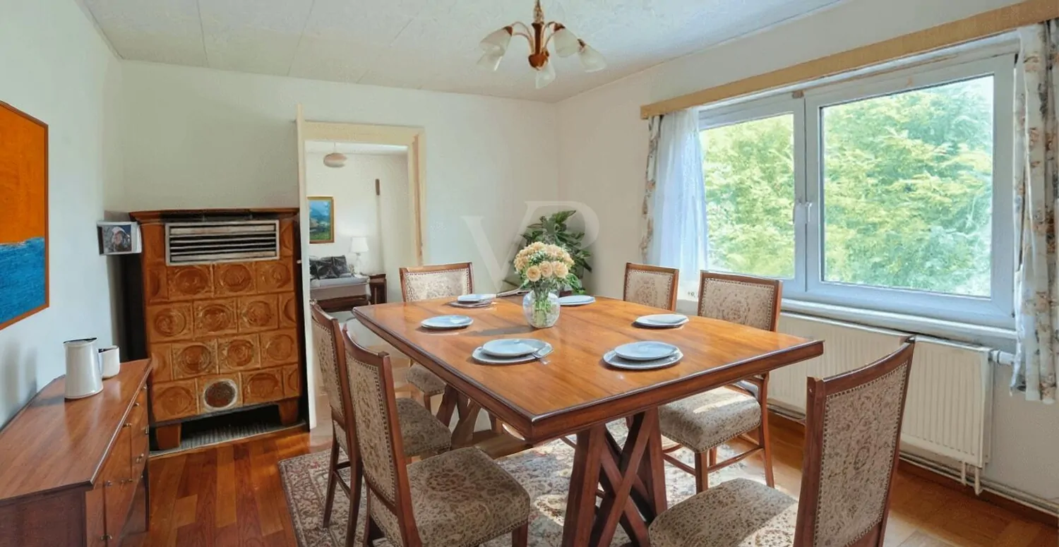 Esszimmer digital möbliert