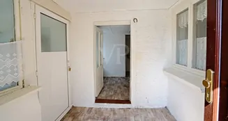 von_poll_real_estate_property_25311053_image_24