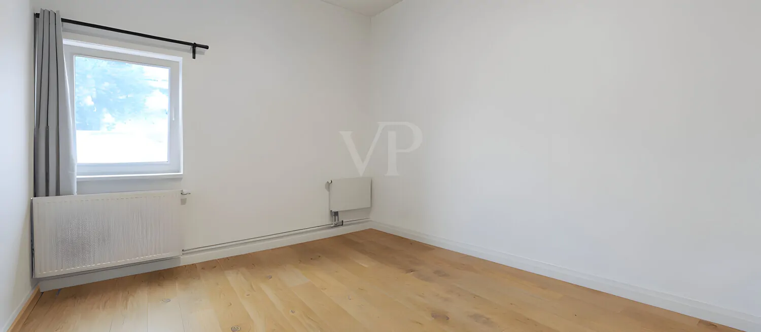 Schlafzimmer digital beräumt