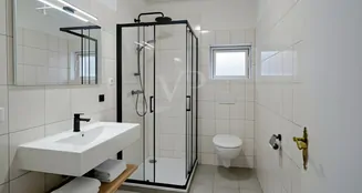 von_poll_real_estate_property_25311072_image_22