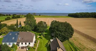 von_poll_real_estate_property_25311075_image_1