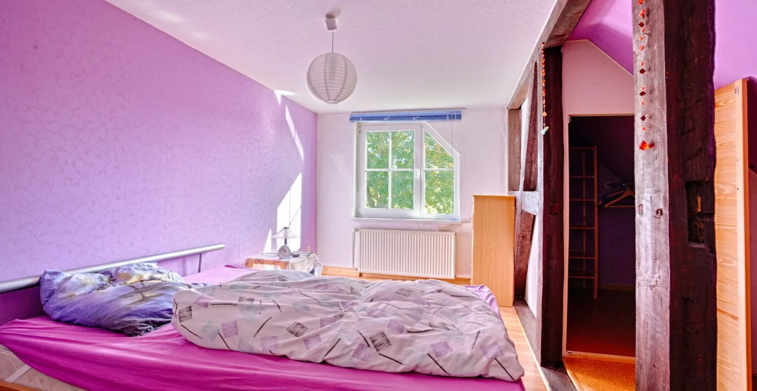 Schlafzimmer DG