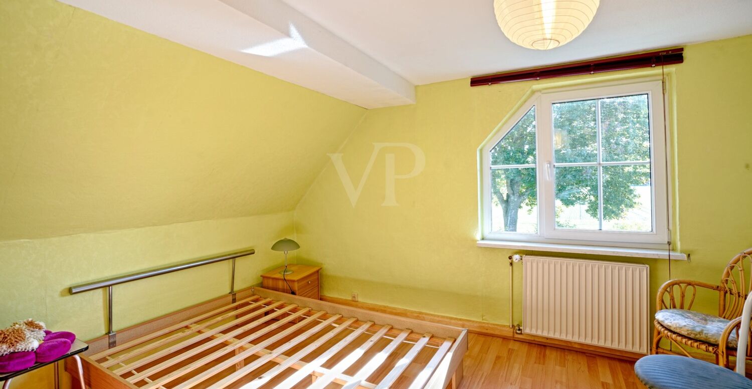 Schlafzimmer DG
