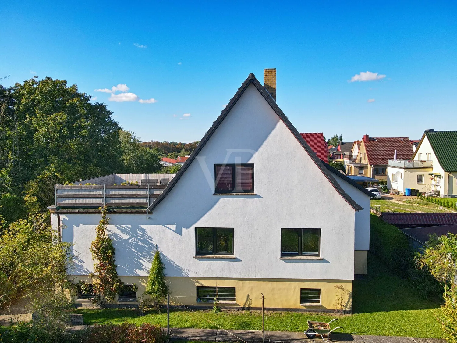 Spacious detached house with roof terrace and full basement in the Hanseatic city of Stralsund