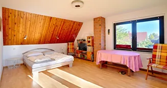 von_poll_real_estate_property_25311076_image_13