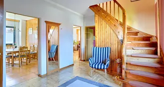 von_poll_real_estate_property_25311076_image_17