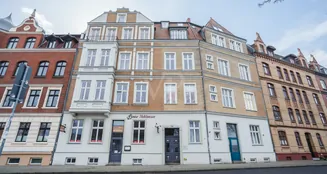 von_poll_real_estate_property_25311107_image_1