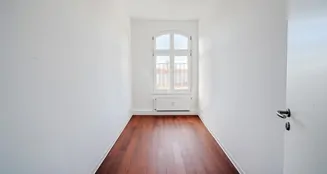 von_poll_real_estate_property_25311107_image_11