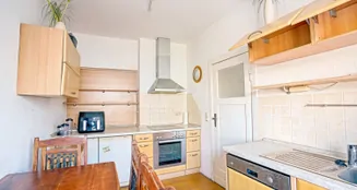 von_poll_real_estate_property_25311110_image_9