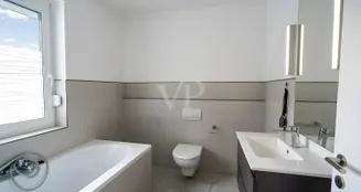 von_poll_real_estate_property_25311100_image_18