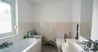 von_poll_real_estate_property_25311100_image_17