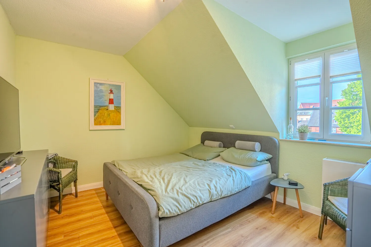 Schlafzimmer zum Innenhof