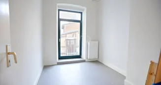 von_poll_real_estate_property_25311114_image_11