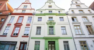 von_poll_real_estate_property_25311113_image_0