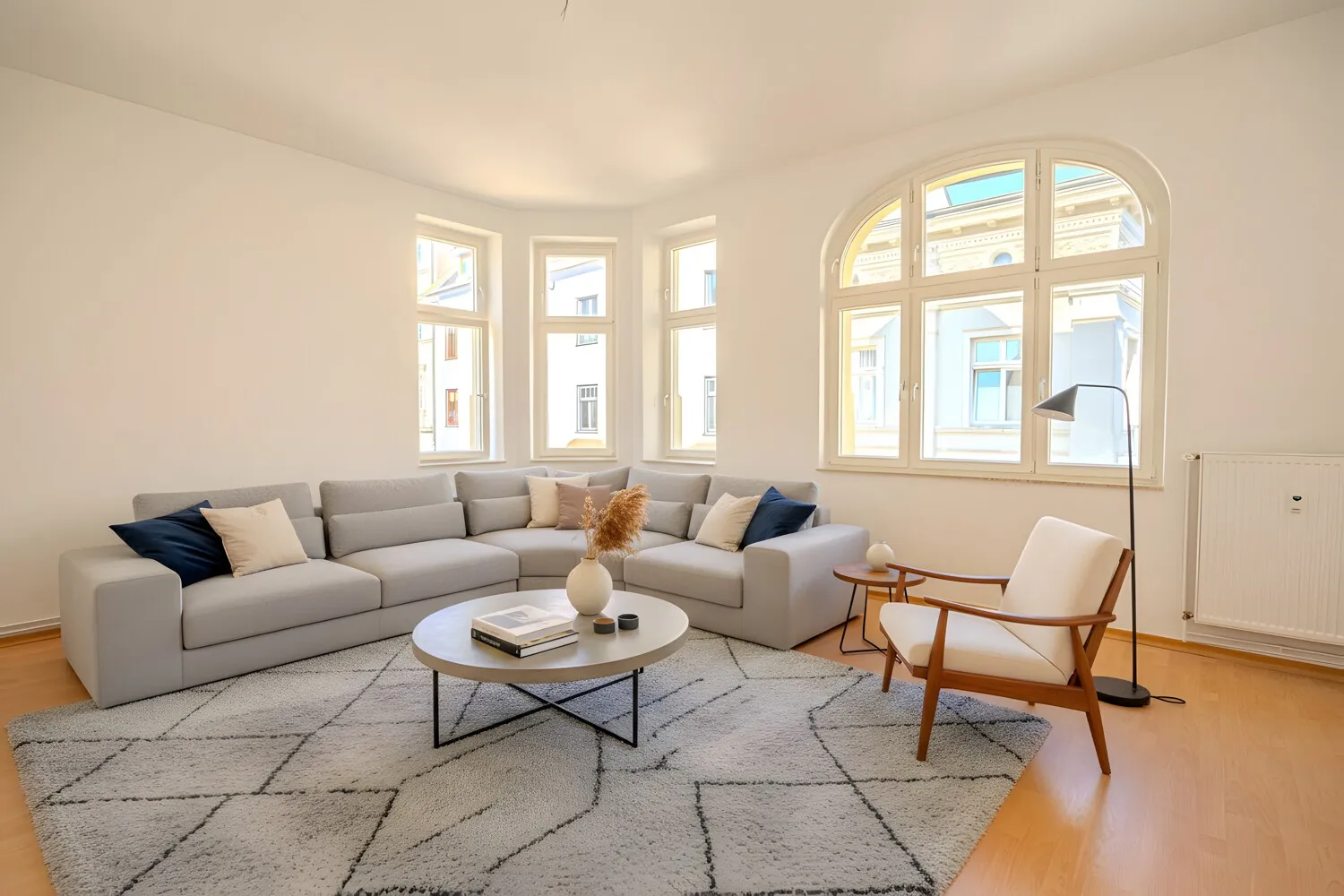 Wohnzimmer digital möbliert