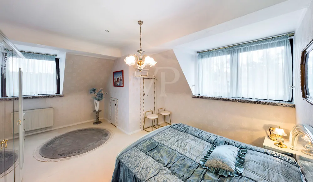 Schlaf-, Arbeits-, oder Kinderzimmer im Obergeschoss