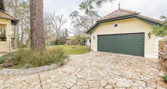 von_poll_real_estate_property_22016033_image_16