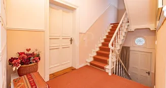 von_poll_real_estate_property_22016033_image_13