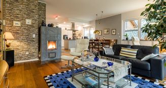 von_poll_real_estate_property_24016030_image_11