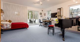 von_poll_real_estate_property_24016030_image_14
