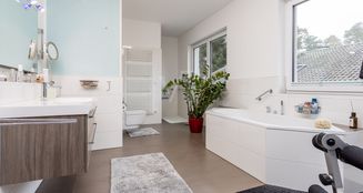 von_poll_real_estate_property_24016030_image_16