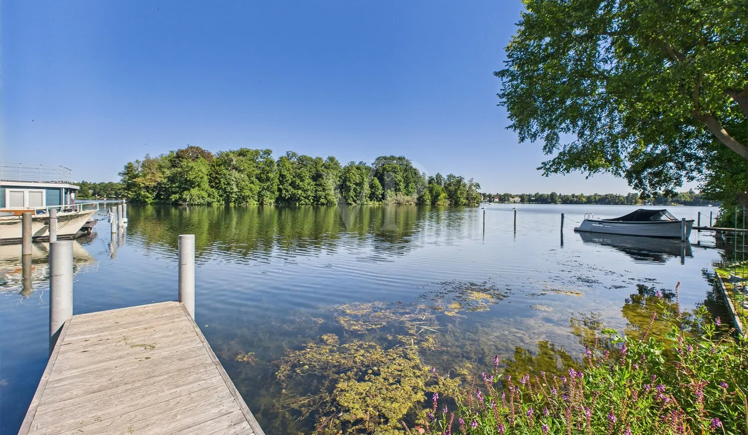 gegenüberliegender Wasserzugang