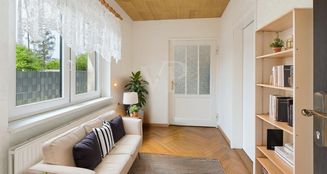 von_poll_real_estate_property_25016005_image_1