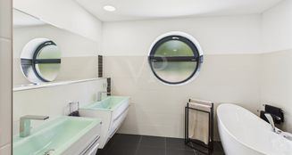 von_poll_real_estate_property_25016007_image_14