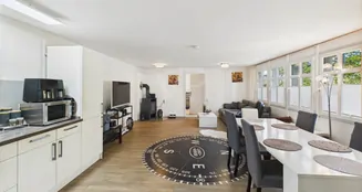 von_poll_real_estate_property_25016007_image_9