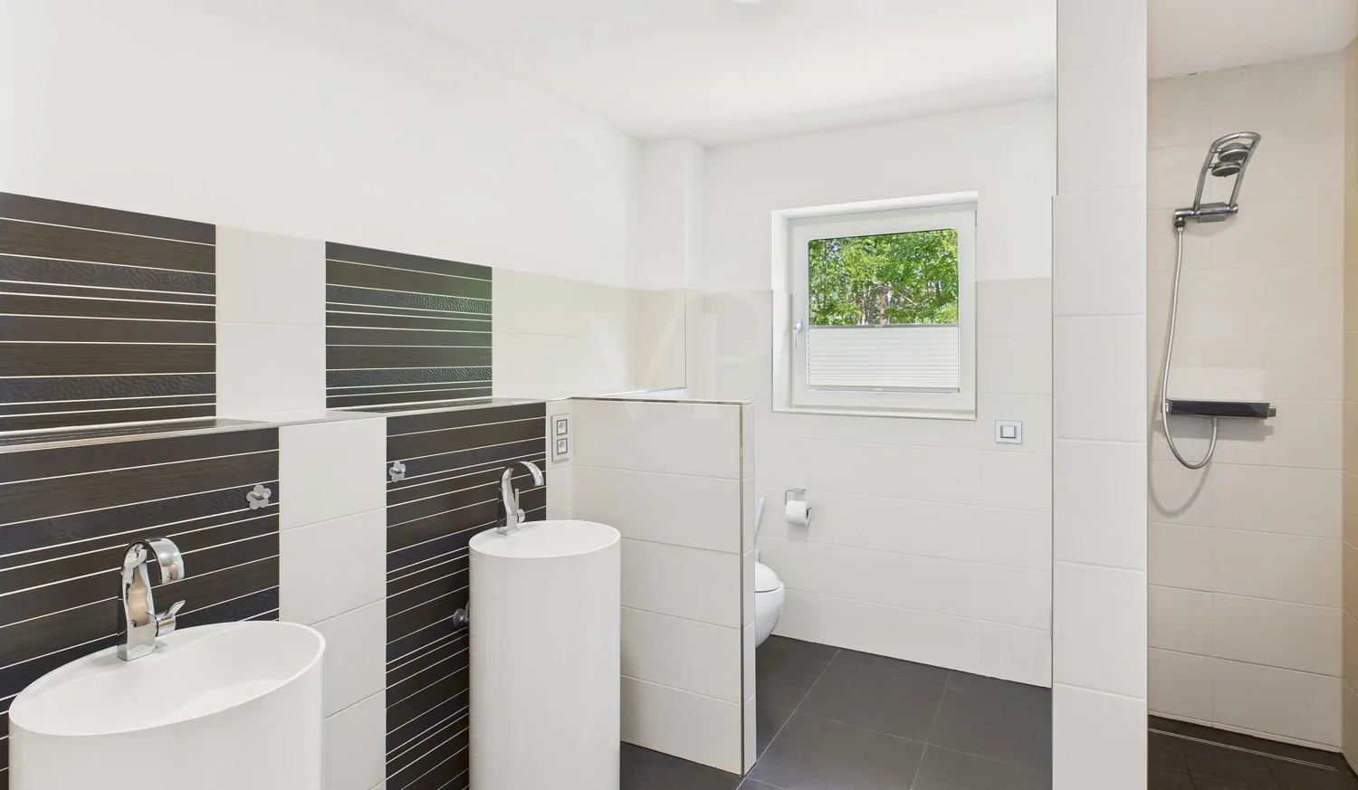 Duschbad für zwei Kinderzimmer