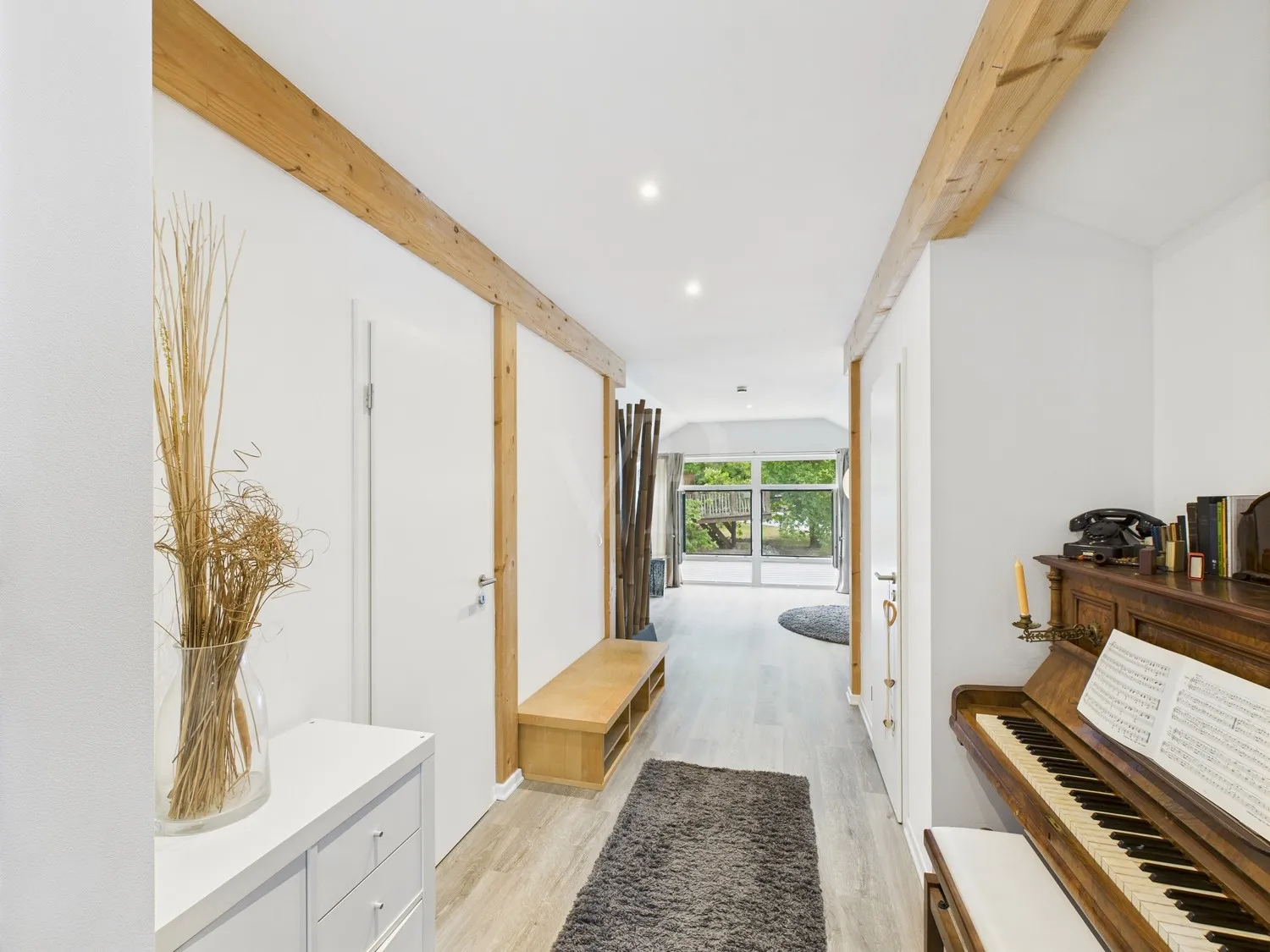 offenes Zimmer im Dachgeschoss