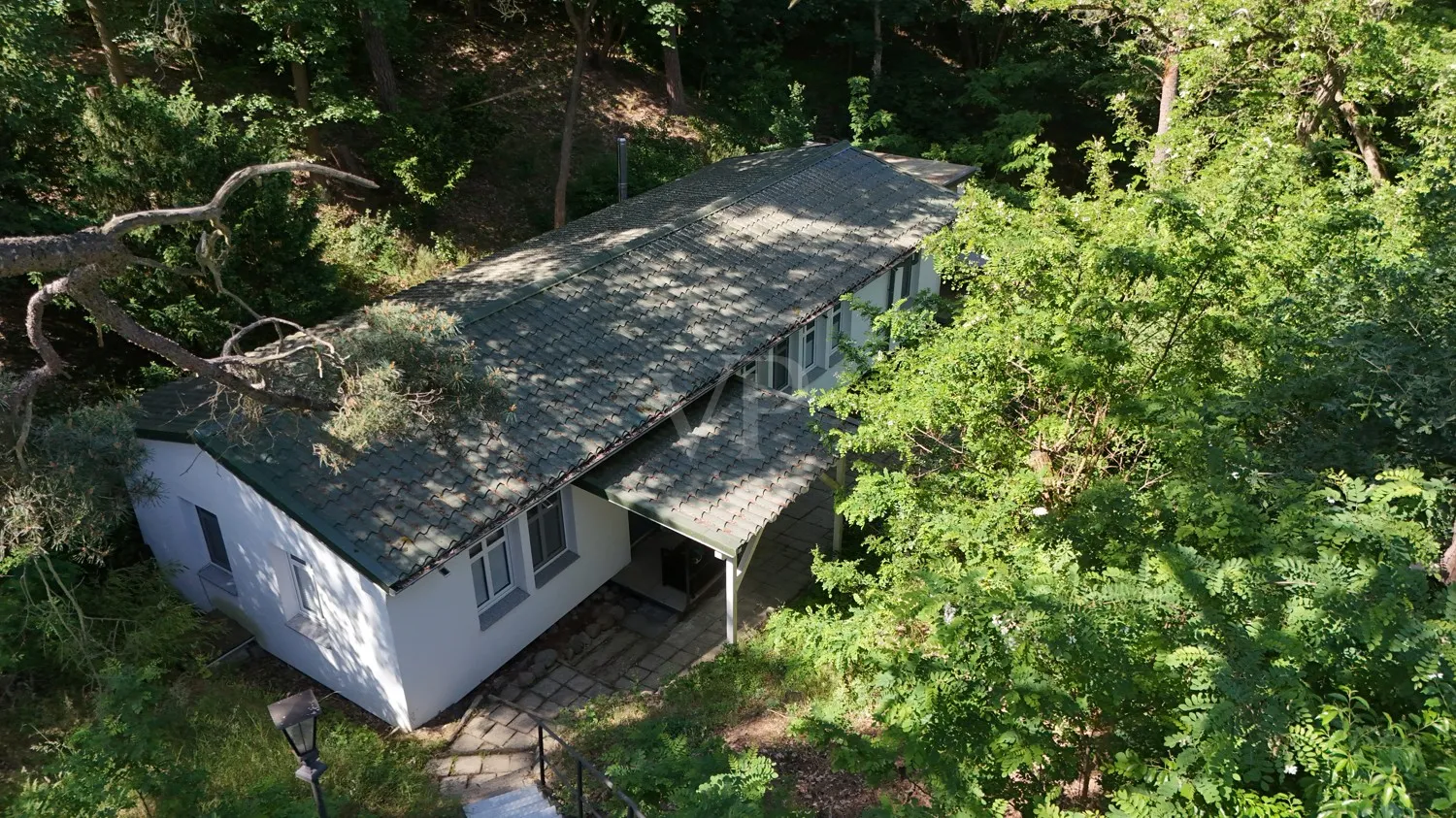 Gästebungalow am eigenen See