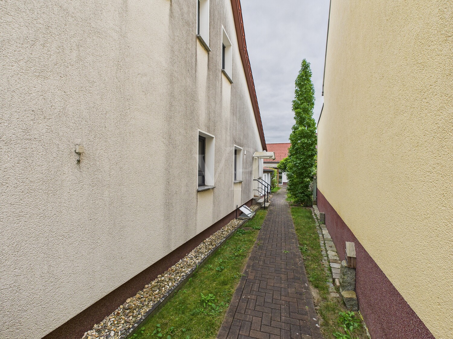 Zuwegung zur Haustür