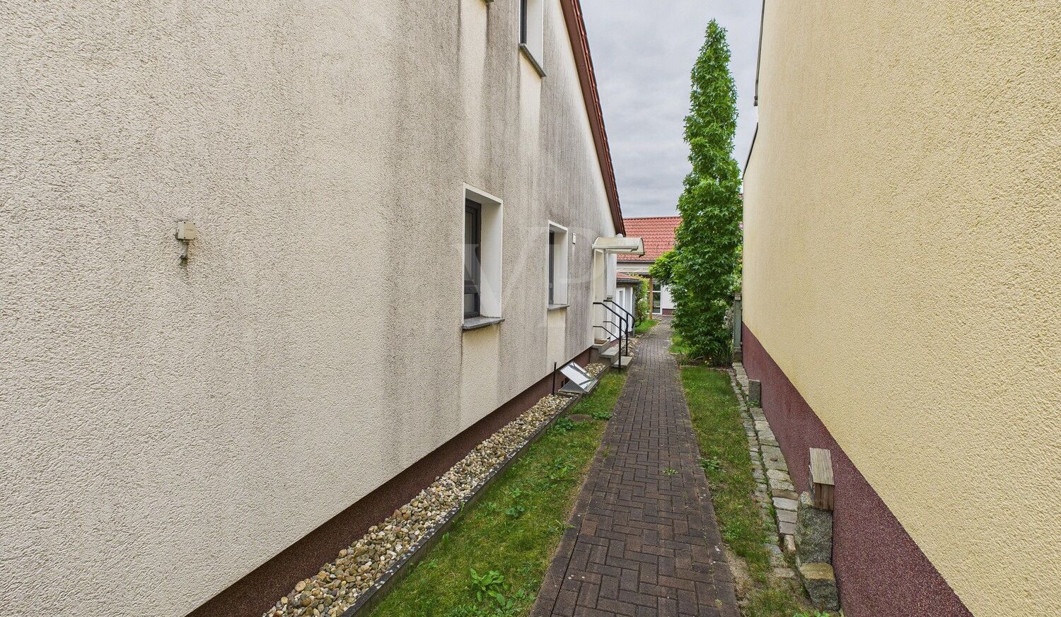 Zuwegung zur Haustür