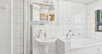 von_poll_real_estate_property_25016011_image_2