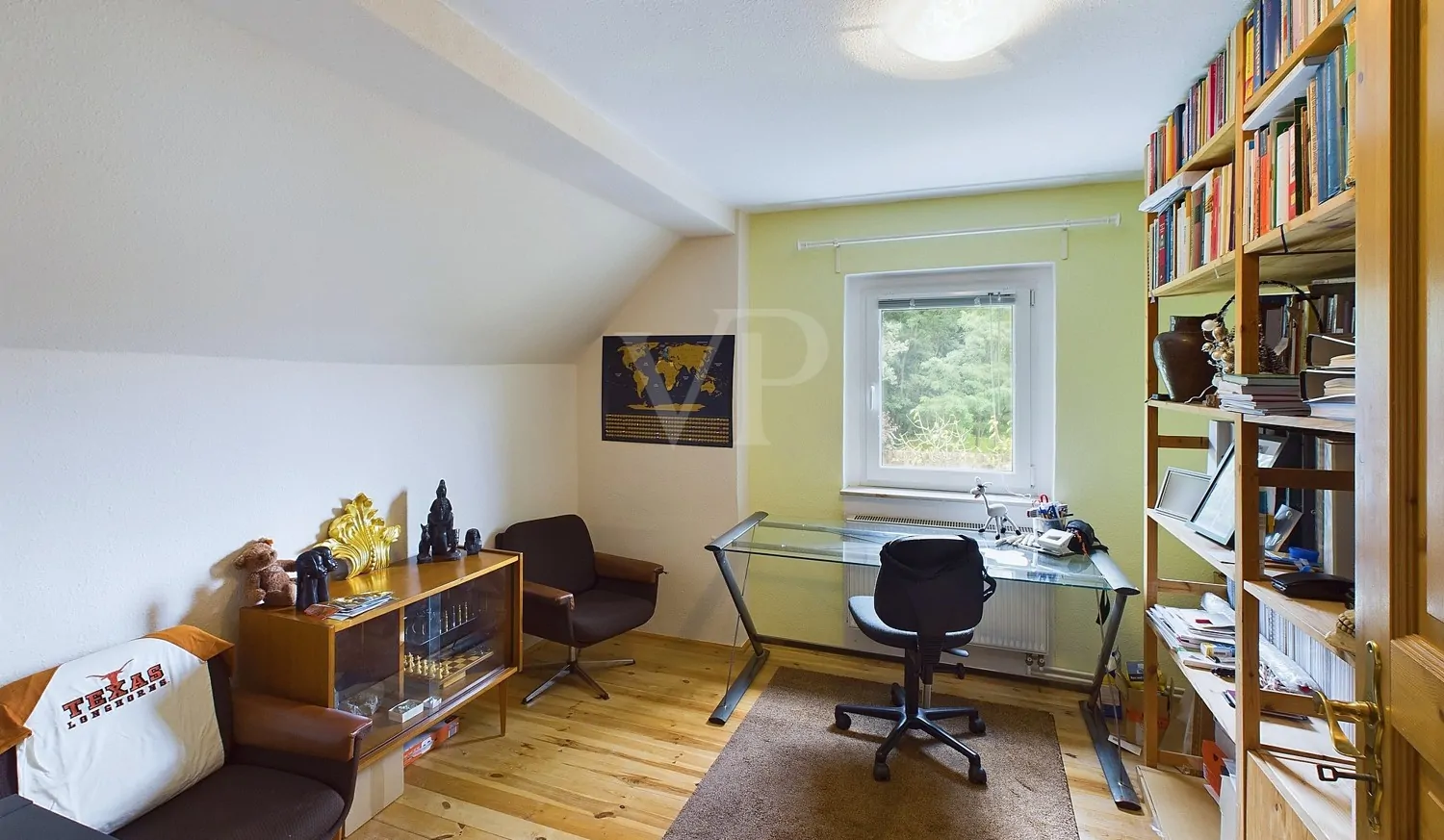 Schlaf-, Kinder- oder Arbeitszimmer 2 im Dachgeschoss