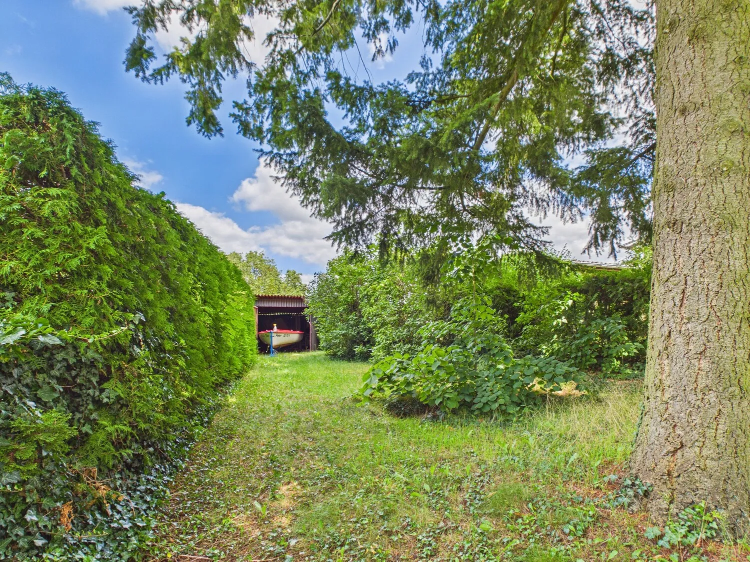Blick zur Garage