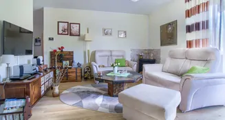 von_poll_real_estate_property_25175009_image_5