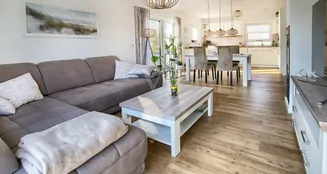 von_poll_real_estate_property_25175013_image_3