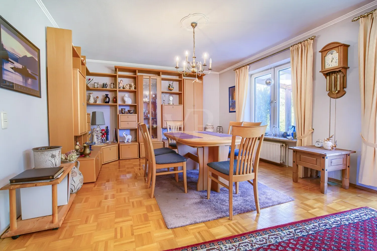 Großes Wohn- und Esszimmer 2
