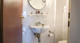 von_poll_real_estate_property_25175012_image_9