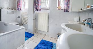 von_poll_real_estate_property_25175012_image_8